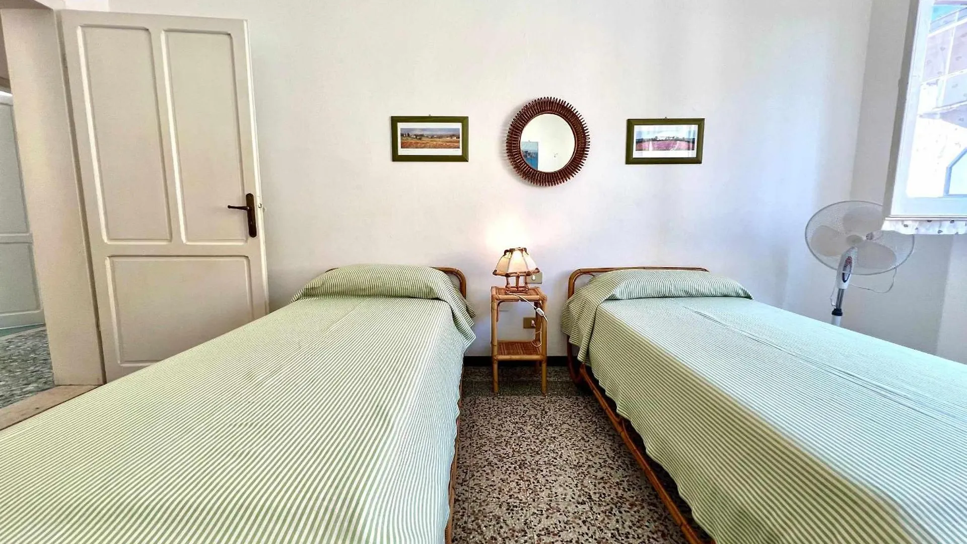 Luisa 1P, 3 Camere, Clima, Wifi, A Soli 100 M Dal Mare! By Alfareal Castiglione della Pescaia 0*,  Italy